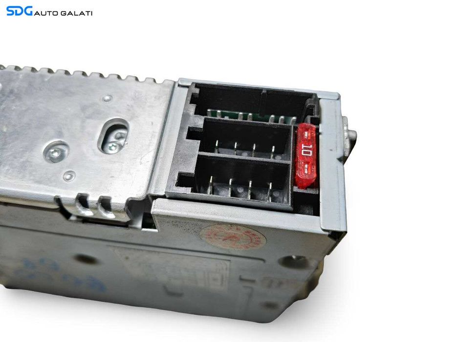 Unitate Radio CD RCN210 USB AUX CARD Volkswagen Touran 1T1 1T2 2003 - 2010 Cod 3AD035185A [LS0551]
