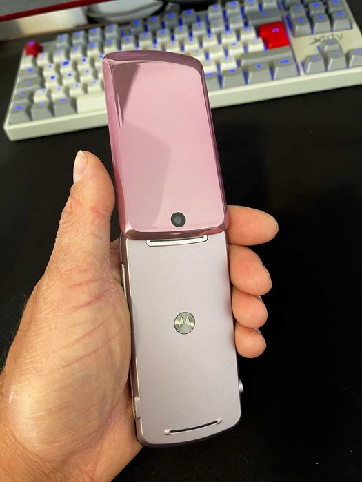 Motorola Gleam Pink