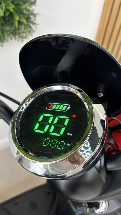 Scuter electric NOU! 2 ani garantie , fara permis