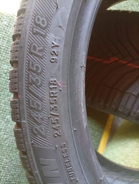 245 35 18 Michelin m+s