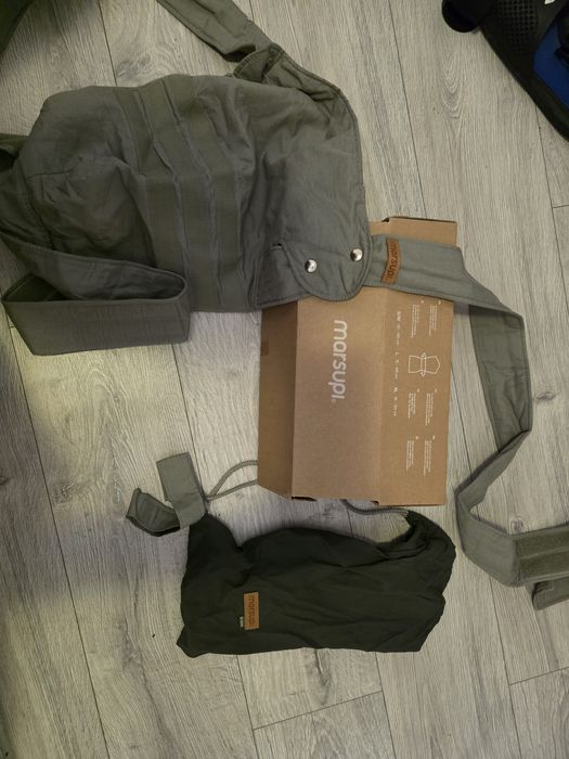 Marsupiu pentru bebe