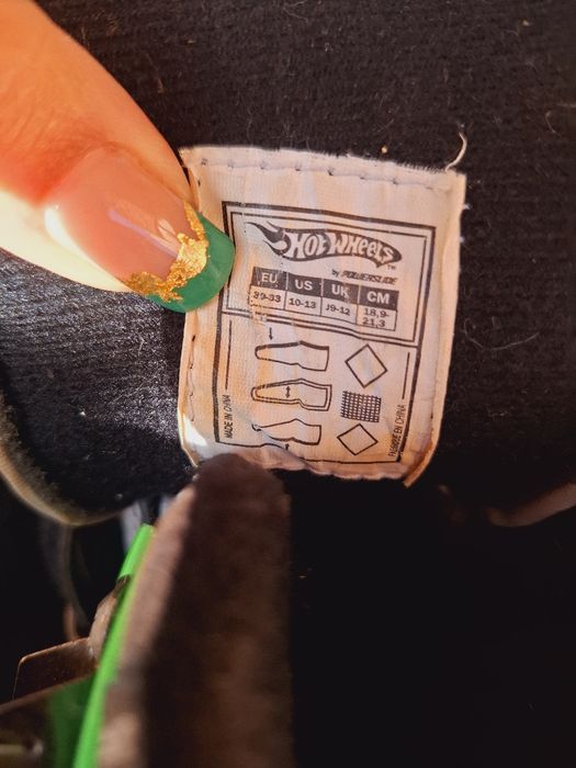 Ролики евтино маркови