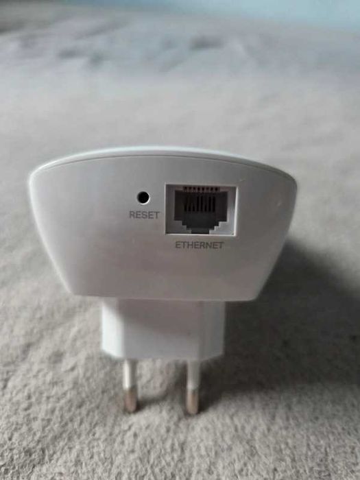 Extender WiFi TP-Link (alb) 300 Mbps