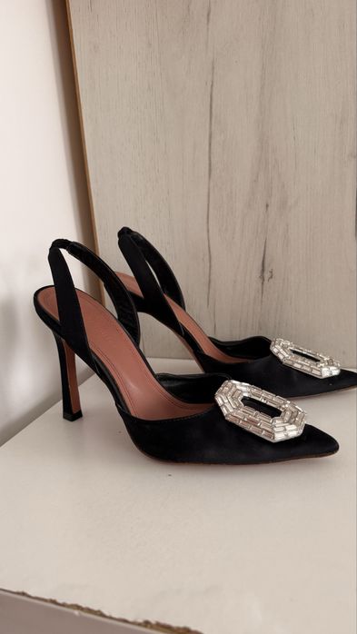 Продам туфли черные