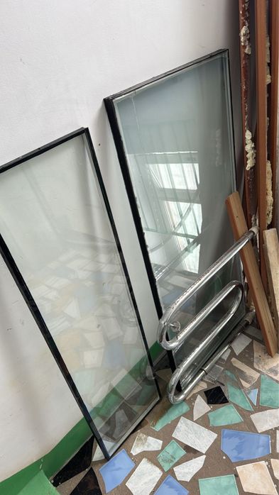 Продам стекла для окон