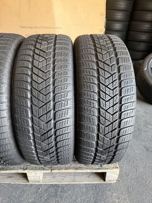 4 anvelope iarna 235/55/19 Pirelli DOT 2023!