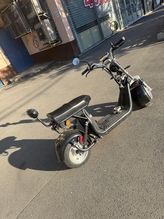 Scuter electric harley