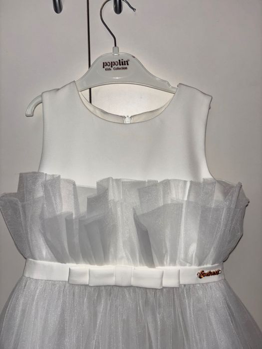 Рокля на марката Contrast