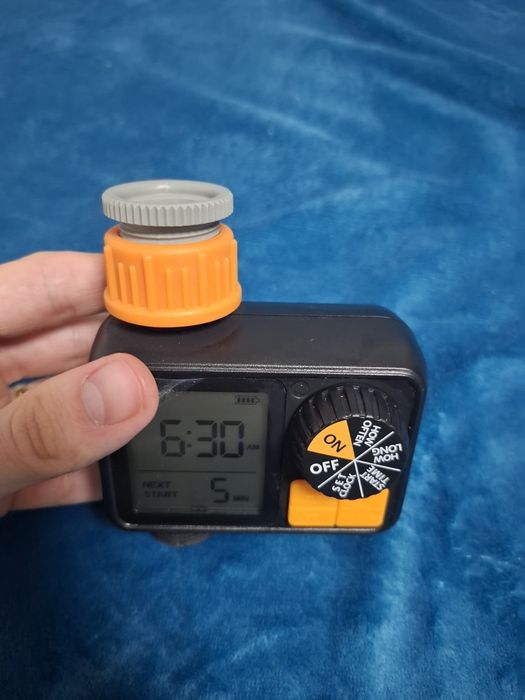 Programator pentru irigații cu o ieșire