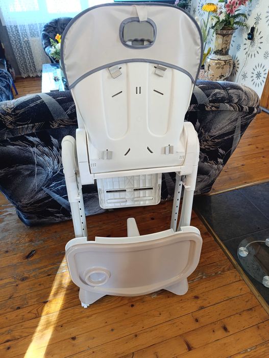 Детско столче за хранене Chipolino