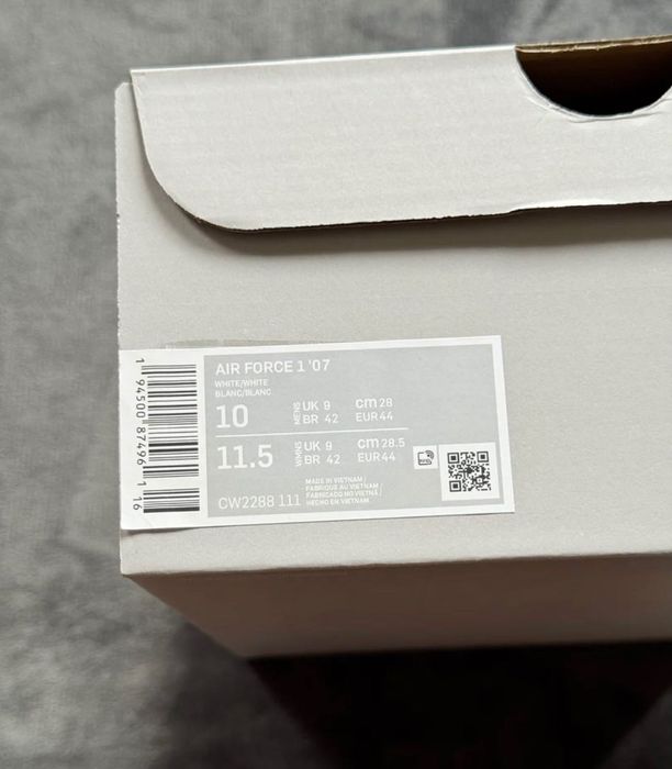 Nike Air Force 1
