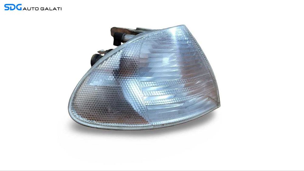 Semnalizare de pe Far Dreapta BMW Seria 3 E46 1997 - 2005 Cod 6902770 [LR2449]