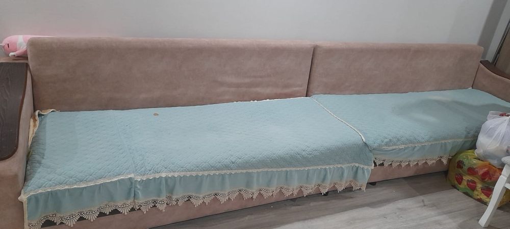 Срочно продам диван