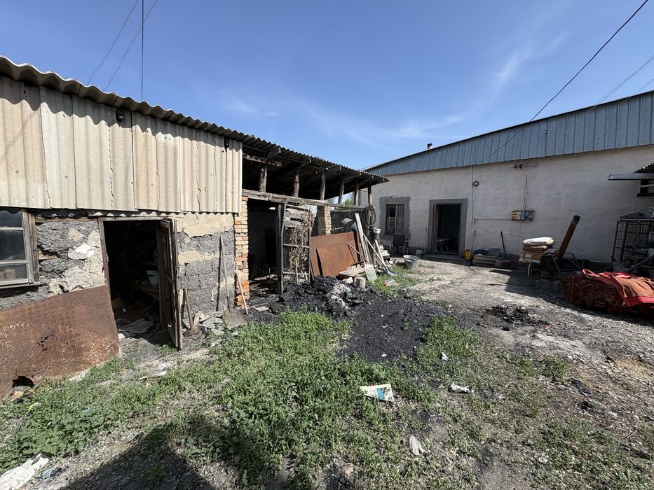 Коммерческий дом с магазином