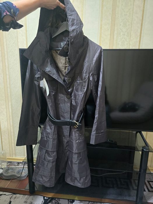 Плащ новый на девочку