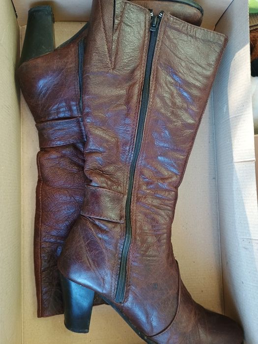 Дамски ботуши,италианска модна къща