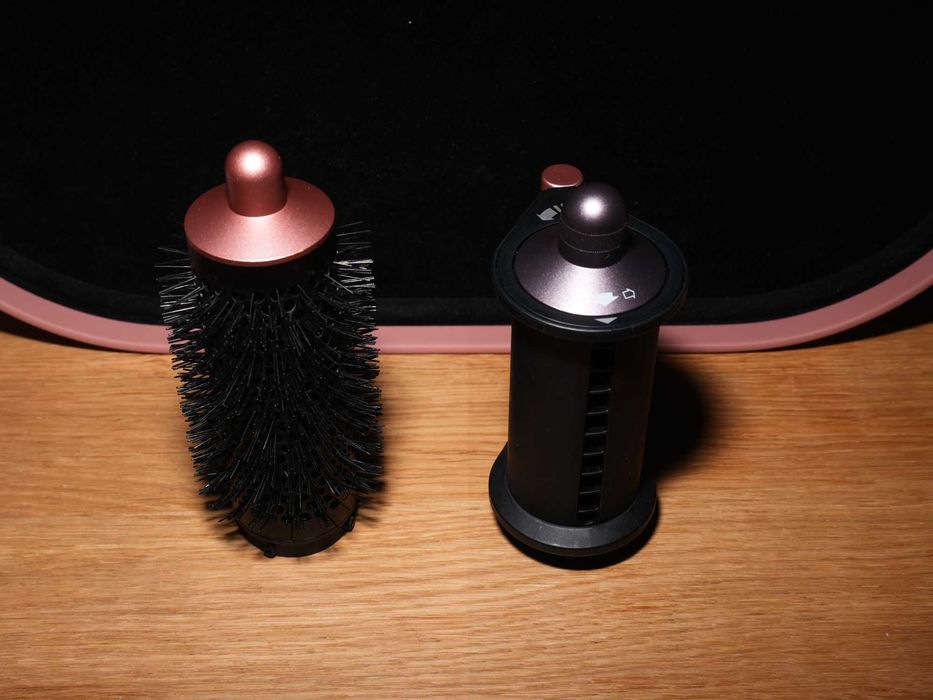 Ondulator Multistyler Dyson HS05, Culoare editie limitata Ceramic Rose-Gold
