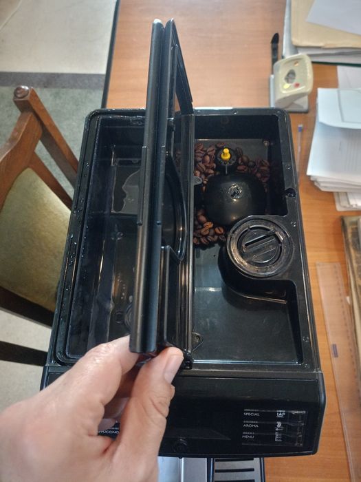 Кафе автомат Делонги Минуто