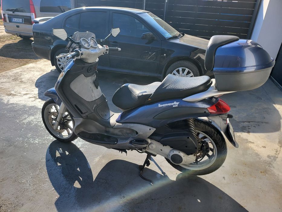 Piaggio Beverly 200 , 2 bucăți, citiți toata descrierea.