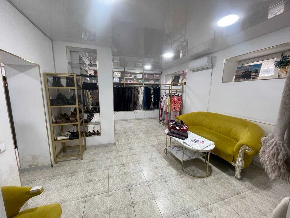 Магазин, салон продажа 261м ул. Моштабиб (Нукусская Амира Тимура)(ЛА)