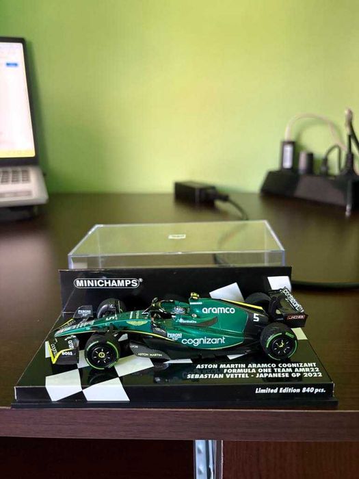 продавам модели F1 Minichamps 1.43 SEBASTIAN VETTEL