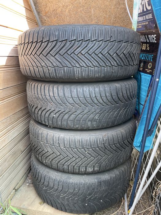 Roti de iarna R16 Michelin