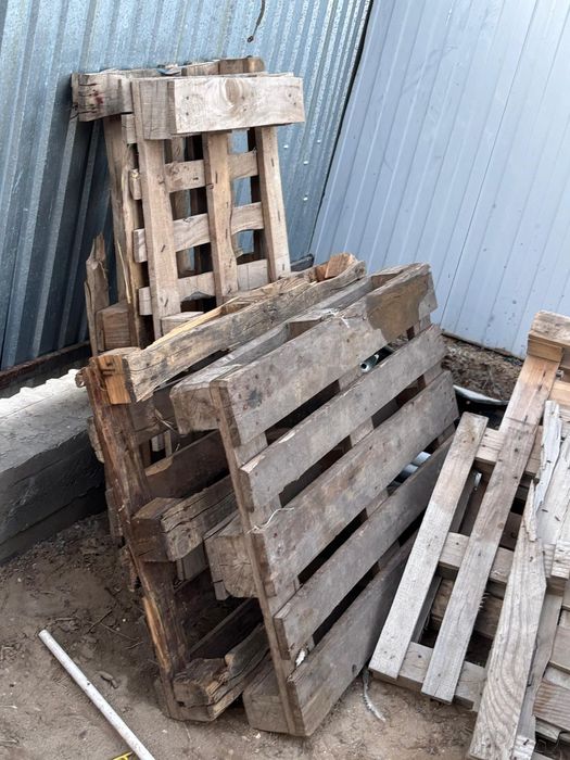 Поддоны сатылады