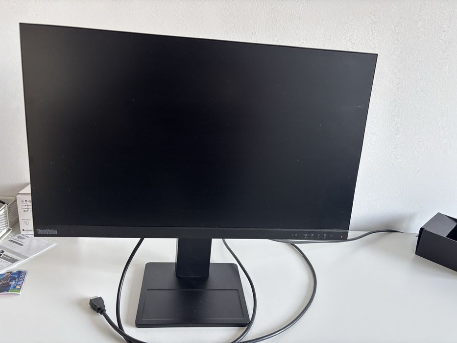 Monitor Lenovo ThinkVision