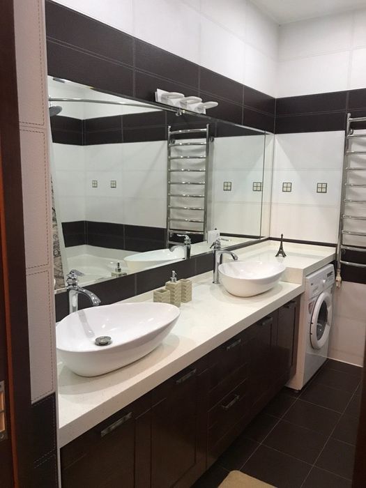 Сдается в аренду квартира, спец план, за отелем Гранд Мир.