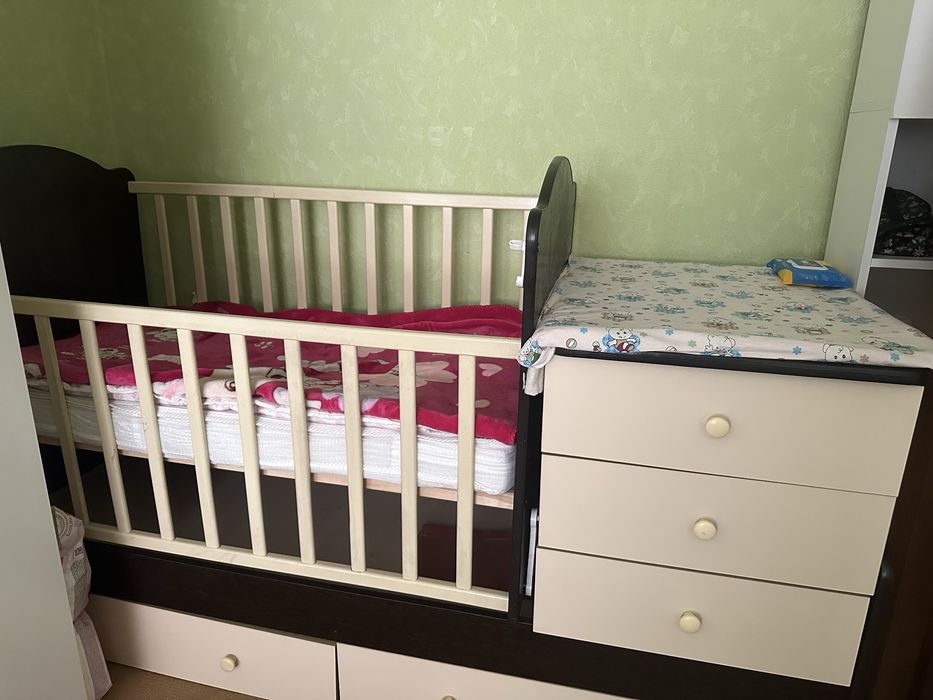 Продам детскую кровать