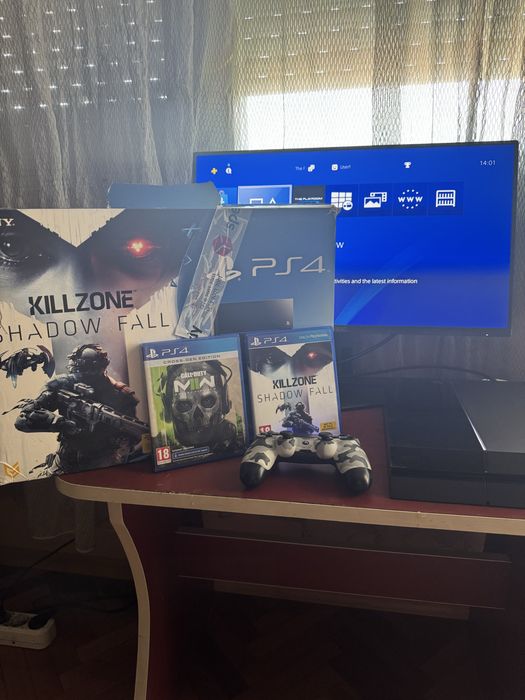 PlayStation 4 FAT 500GB + Custom Controller