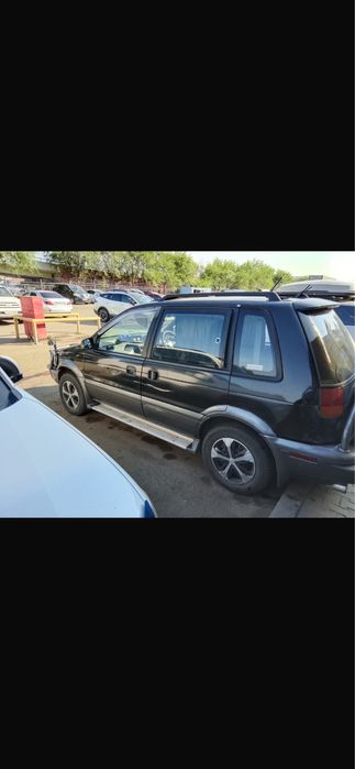Mitsubishi  RVR продам срочно