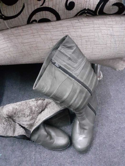 Продам сапоги женские