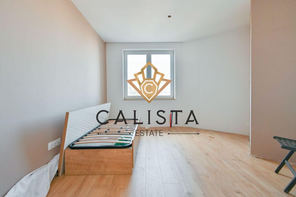 Тристаен апартамент за продажба в ж.к. Карпузица, 2106418