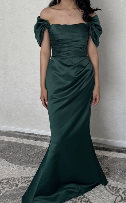 Платье б/у на выпускной Астана