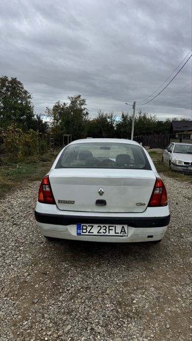 RENAULT Clio 2004 — imagine 3