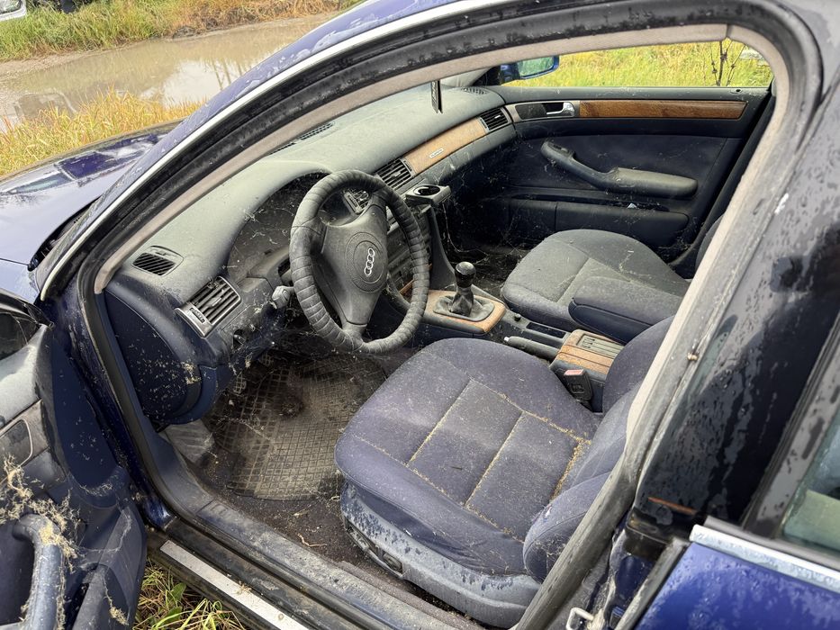 Продавам Audi A6 на части