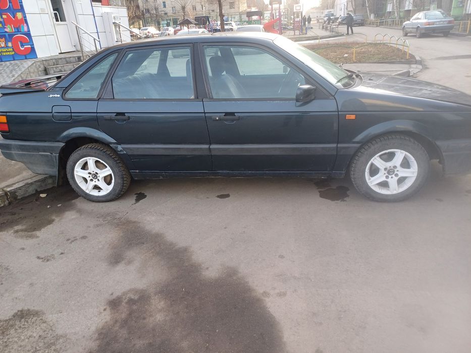 Volkswagen Passat Б3