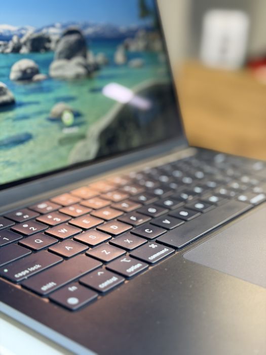 MacBook Air M2 256GB PhoneLab