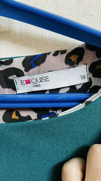 Продается женское платье в отличном состояний .Турция .