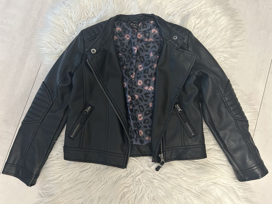 Чисто ново черно кожено яке