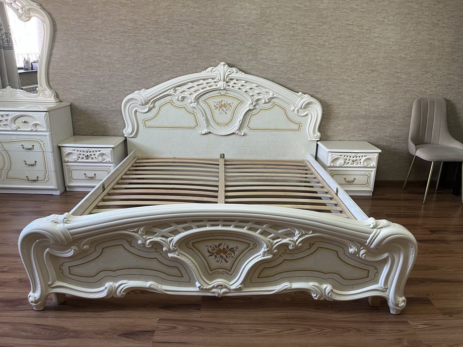 Продам мебельный гарнитур