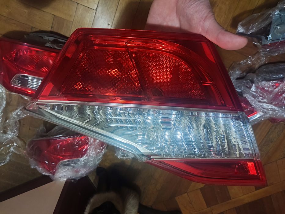 Задние фонари камри 50