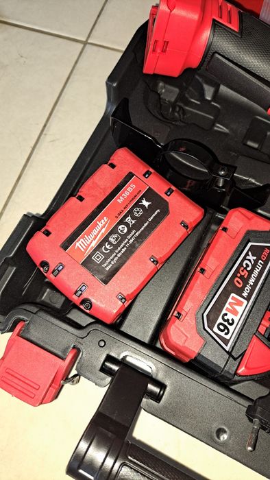 Flex milwaukee m18 cu 2 acumulatori