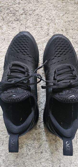 Дамски маратонки Nike Air Max 270