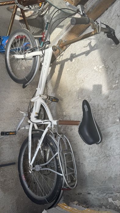 Bicicleta pliabila
