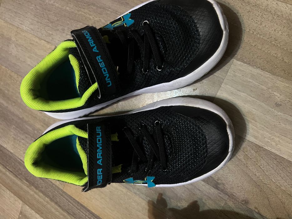 детски маратонки  не различими от нови