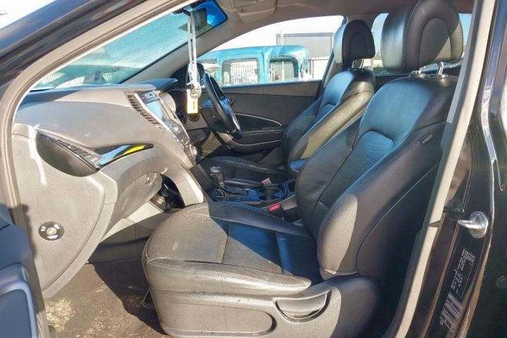 Dezmembrez Hyundai Santa Fe DM [2012 - 2016] Crossover 5-usi 2.2 CRDi
