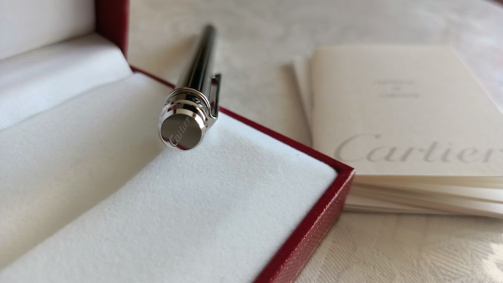 Ручка Santos de Cartier