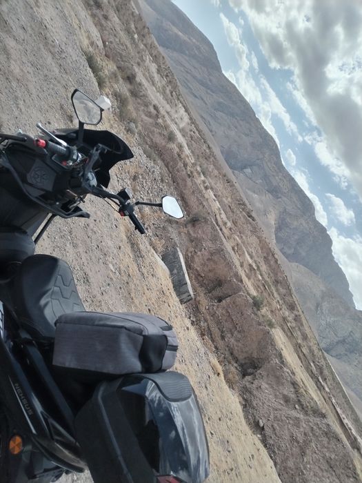 Moped sotiladi holati yaxshi